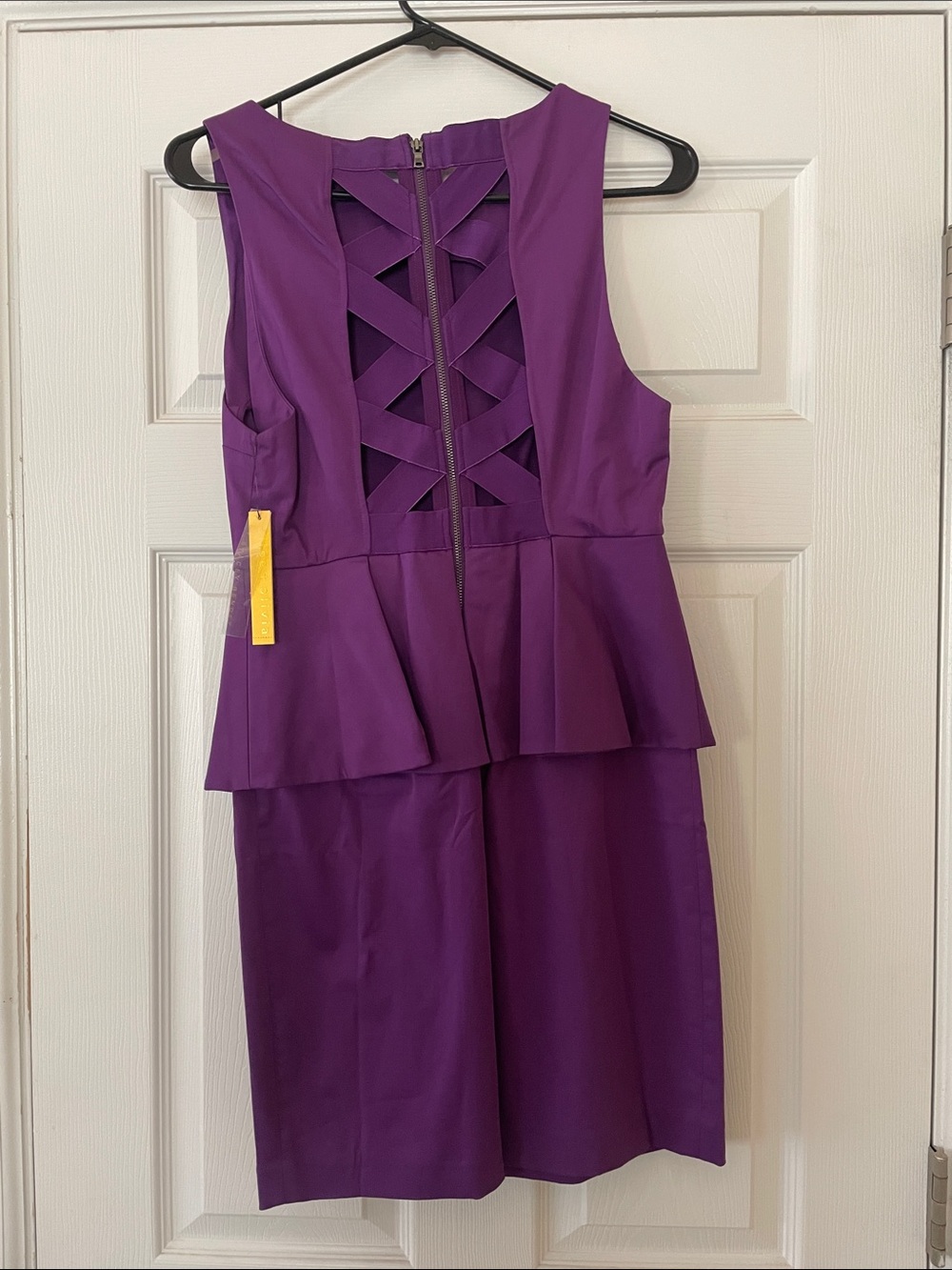 Alice + Olivia Purple Sleeveless Peplum Mini Dress Size 6 NWT Cocktail Party - Picture 2 of 8